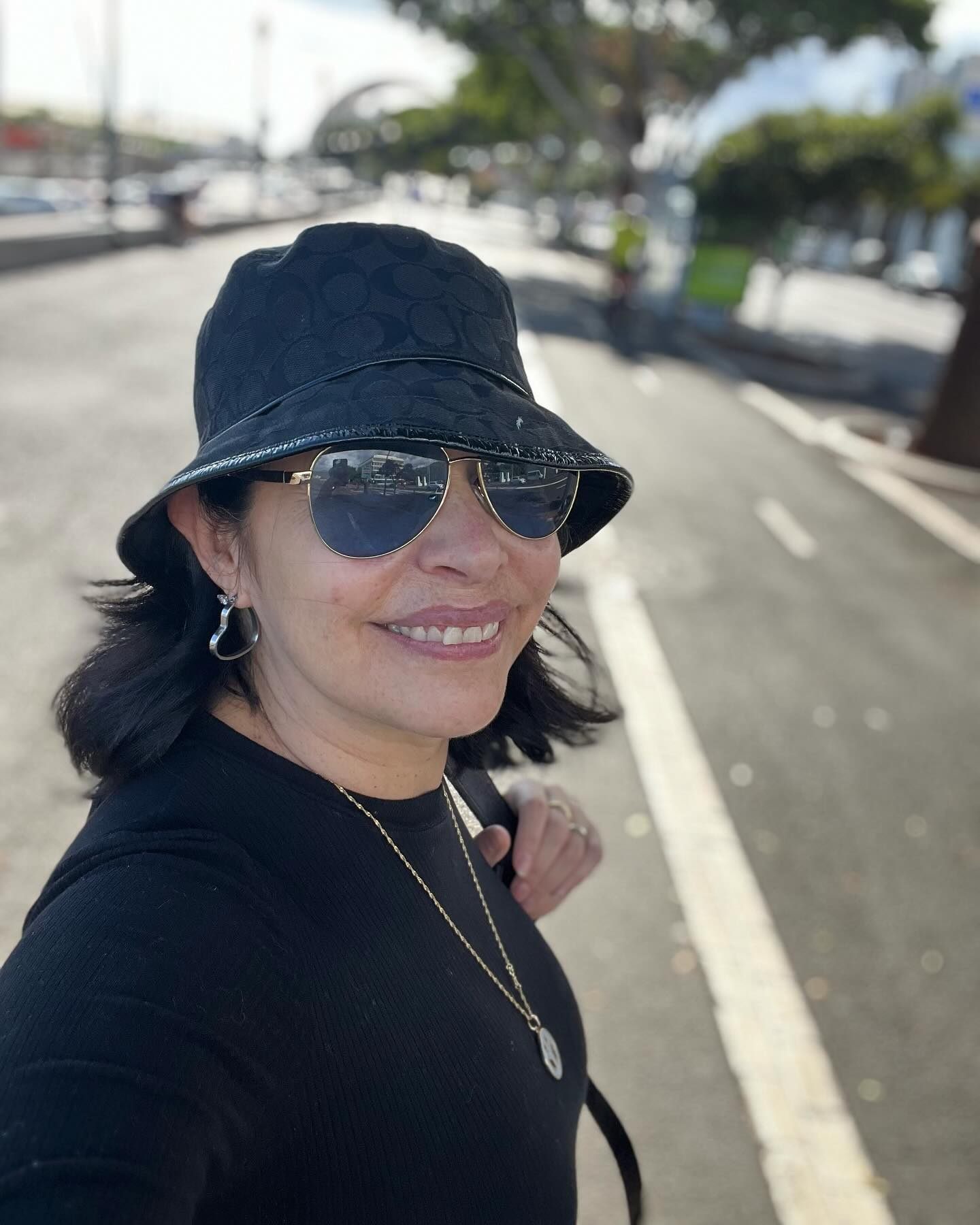 https://e.radikal.host/2025/05/14/raquelgarzatv_1745840443763-1.jpg