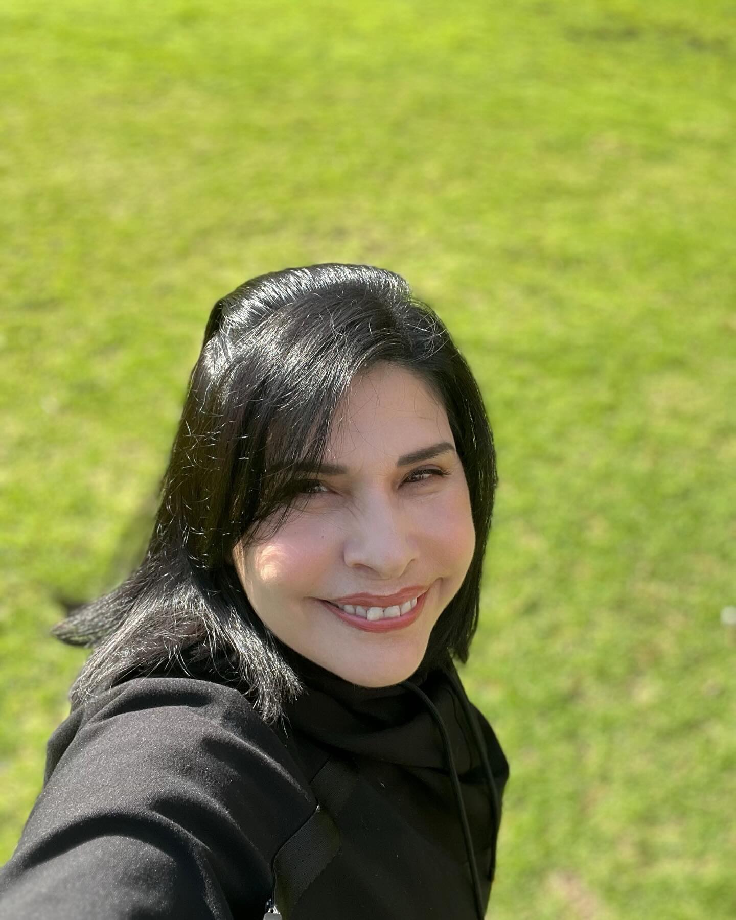 https://e.radikal.host/2025/05/14/raquelgarzatv_1745840539621.jpg