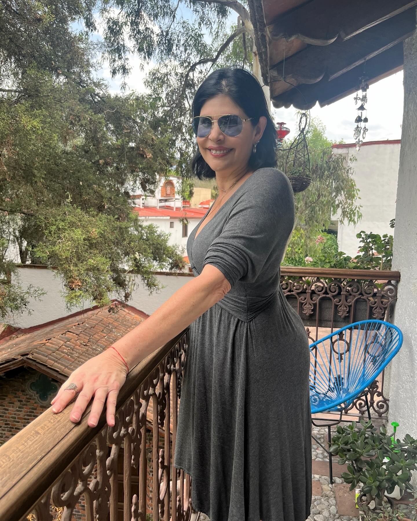 https://e.radikal.host/2025/05/14/raquelgarzatv_1745840599836.jpg