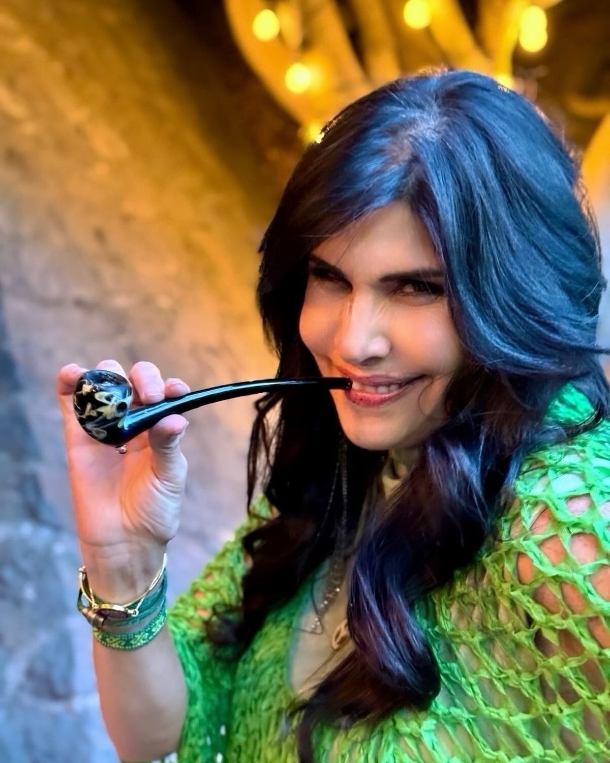 https://e.radikal.host/2025/05/14/raquelgarzatv_1745840632967.jpg