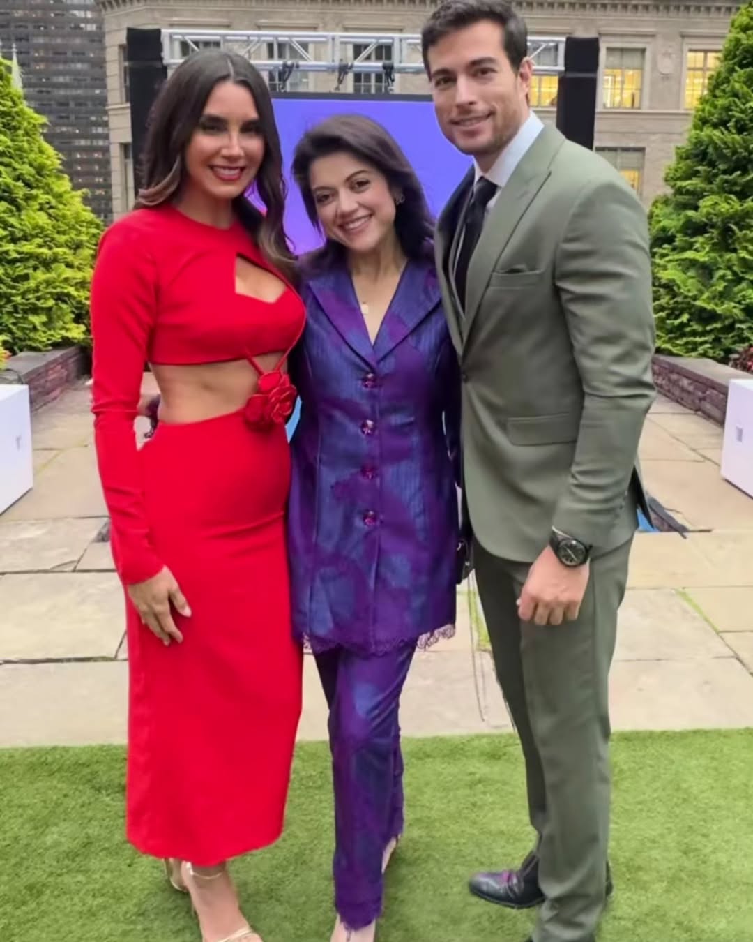 https://e.radikal.host/2025/05/19/SnapInsta.to_498170487_1861297701337837_7767163531364635670_n.jpg
