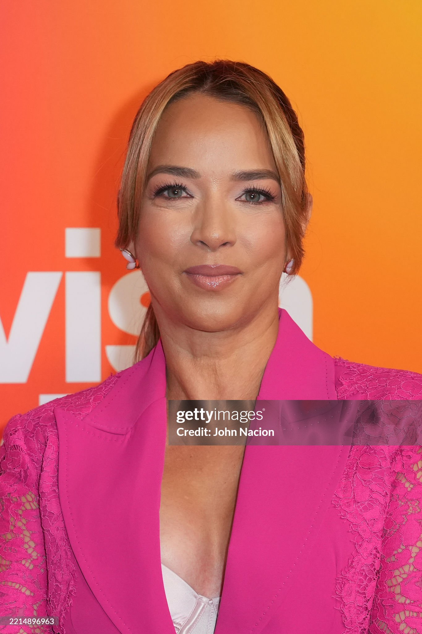 https://e.radikal.host/2025/05/19/gettyimages-2214896963-2048x2048.jpg