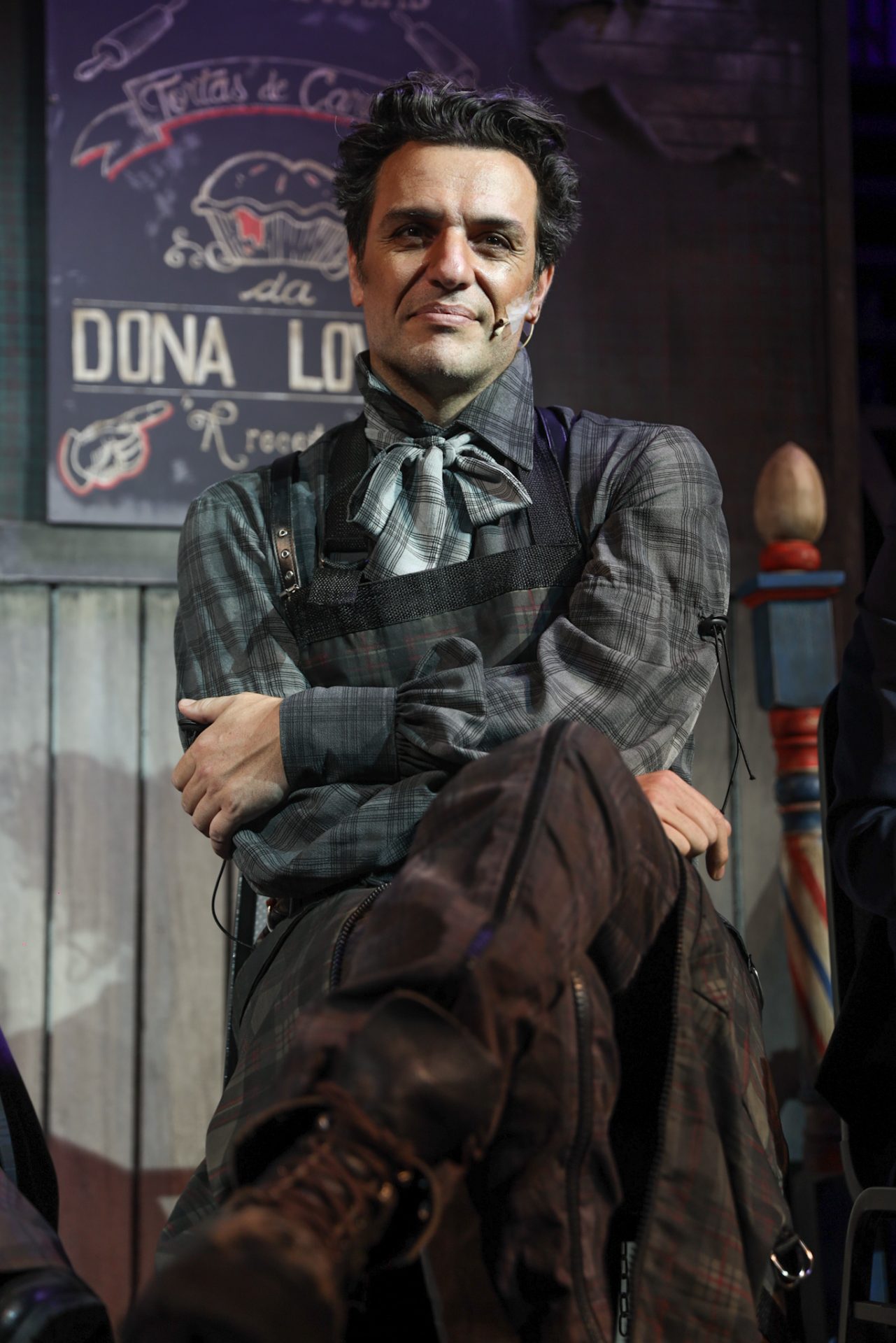 https://e.radikal.host/2025/05/21/elenco-sweeney-todd-coletiva-foto-3.jpg