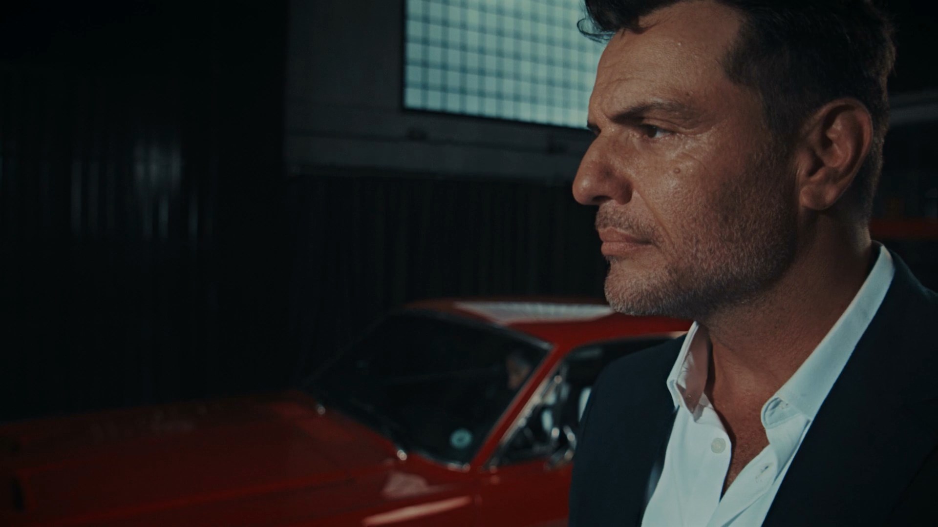 https://e.radikal.host/2025/05/23/RODRIGO-LOMBARDI-x-FRANCIS-BARROS-_-HANGAR-33.mp4_snapshot_00.21.381.jpg