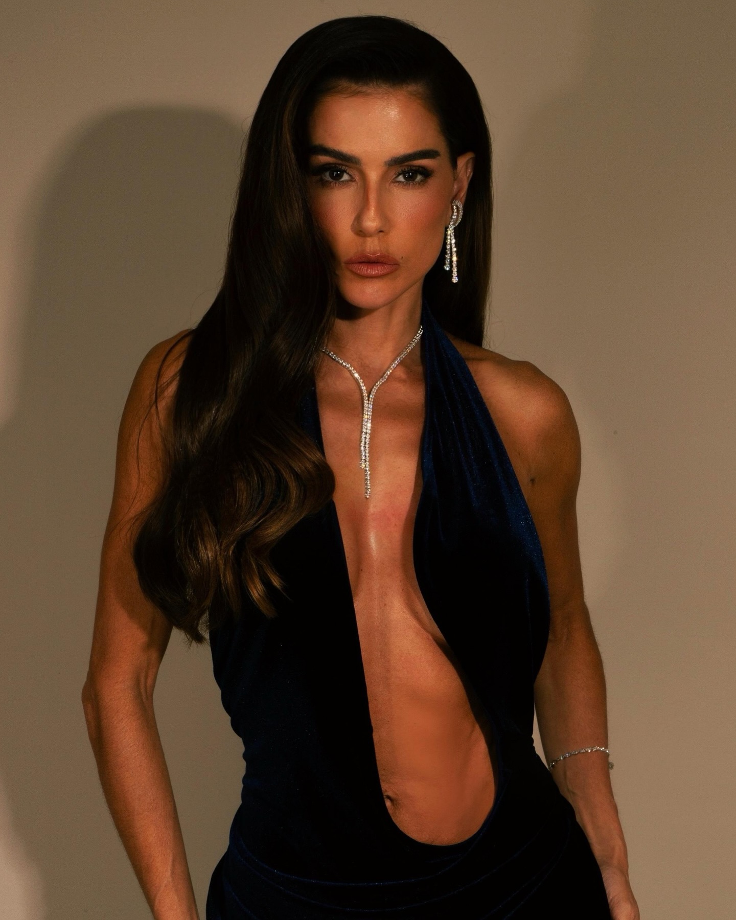 https://e.radikal.host/2025/05/23/dedesecco_1746000519876.jpg
