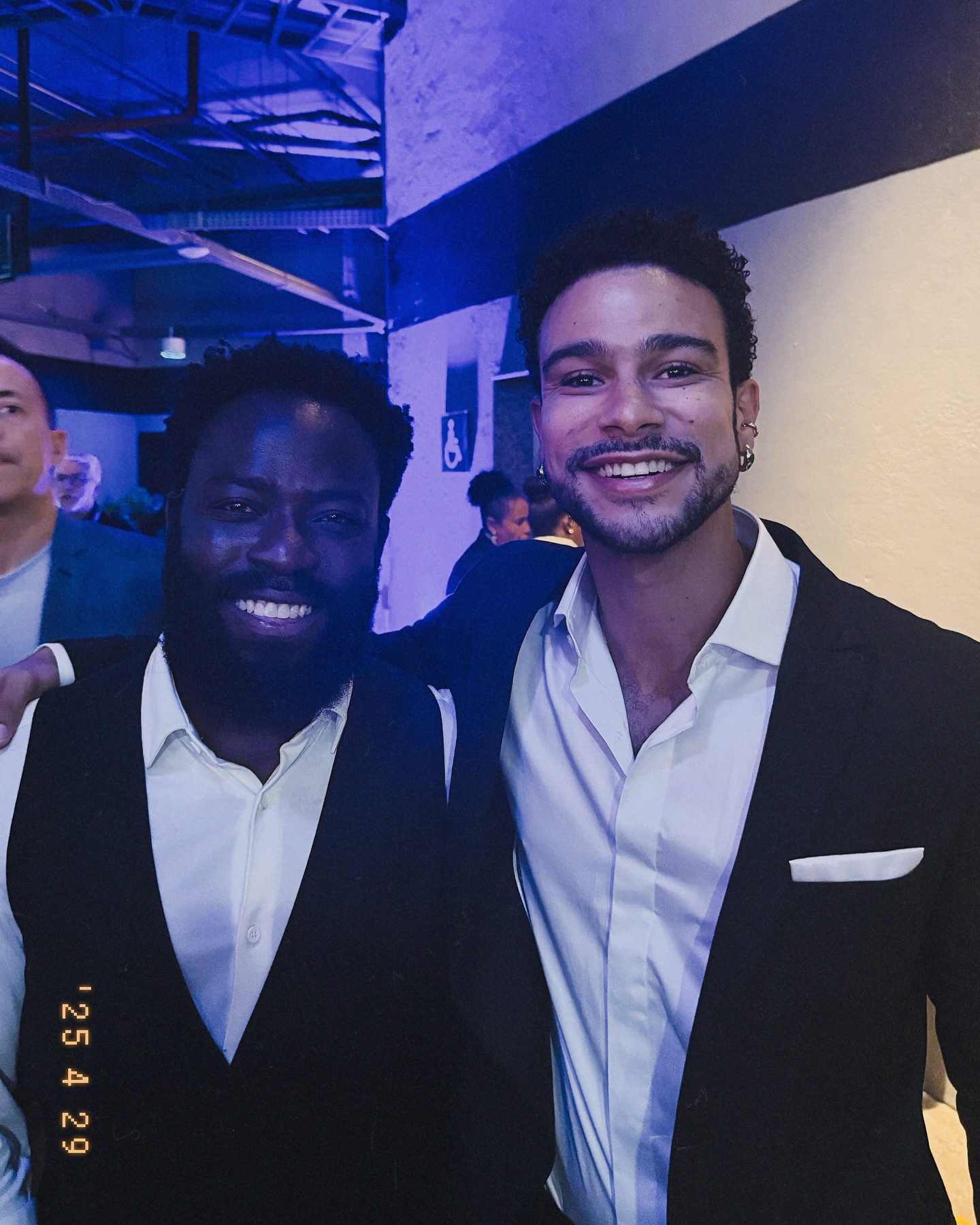 https://e.radikal.host/2025/05/23/sophiaabrahao_1746000412797.jpg