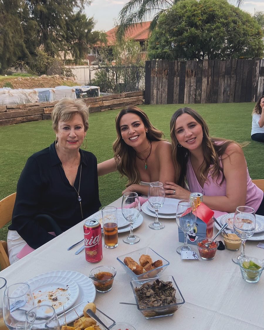 https://e.radikal.host/2025/05/24/SnapInsta.to_497425565_18501923941059787_629013575546517822_n.jpg