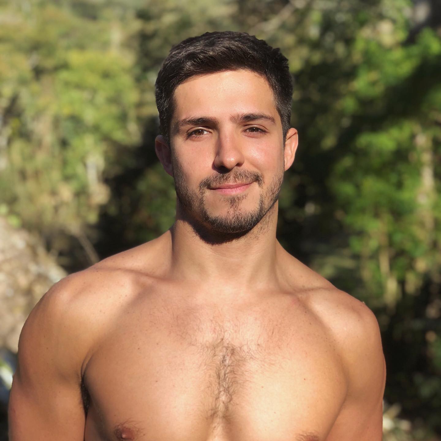 https://e.radikal.host/2025/05/29/igorcosso_1748470016033.jpg