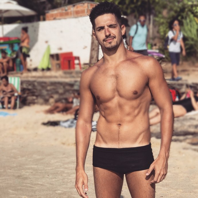 https://e.radikal.host/2025/05/29/igorcosso_1748470239190.jpg