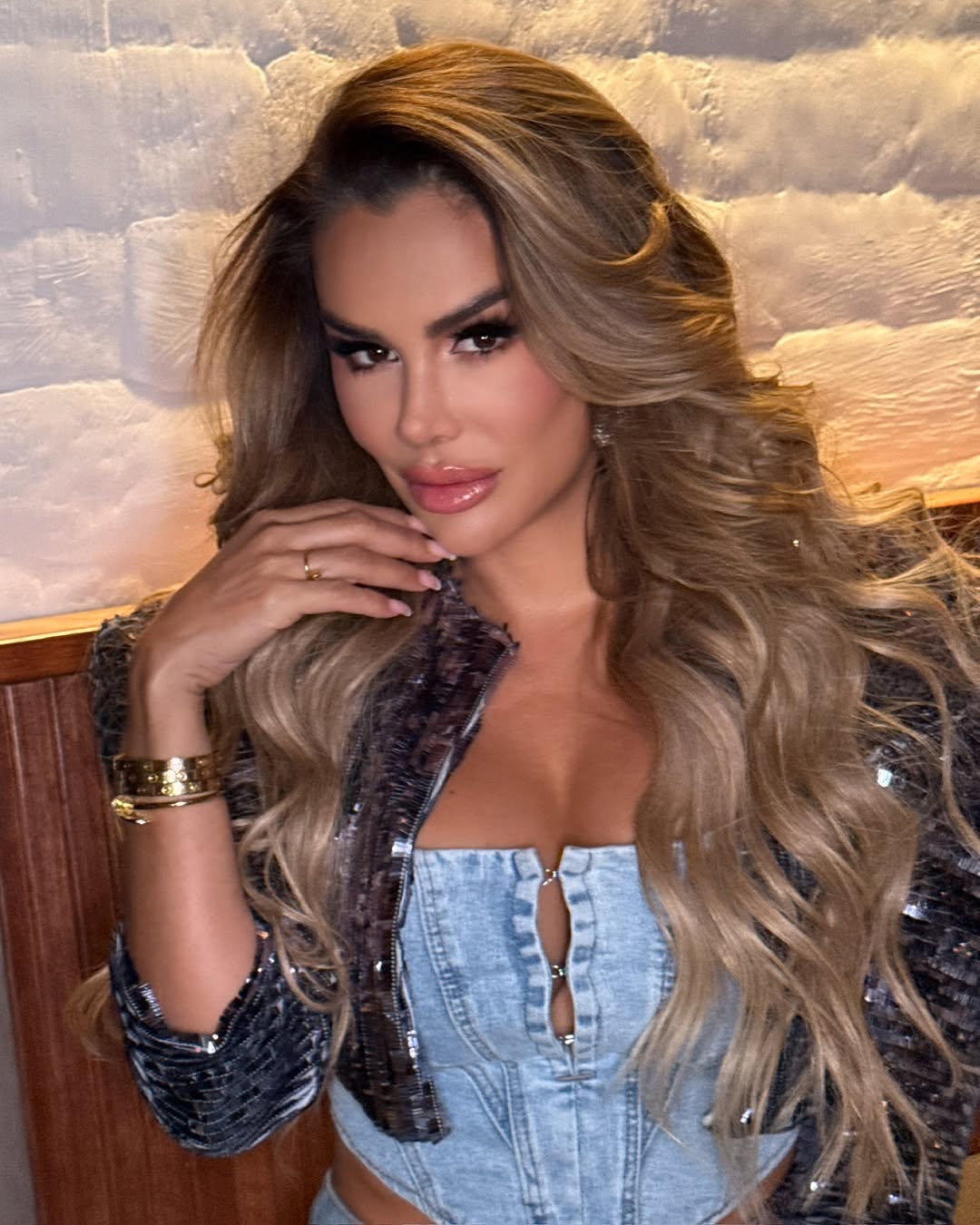 https://e.radikal.host/2025/06/02/SnapInsta.to_502273888_18516402409057834_4095834890704465622_n.jpg