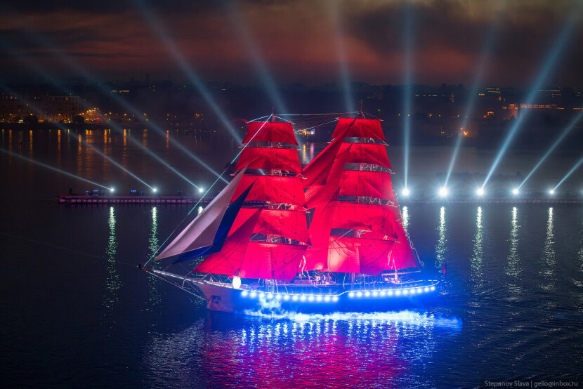 scarletsails_1.jpg