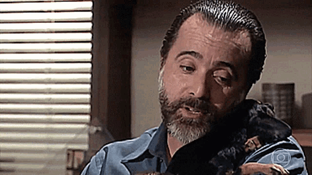 https://e.radikal.host/2025/06/03/tenor.gif
