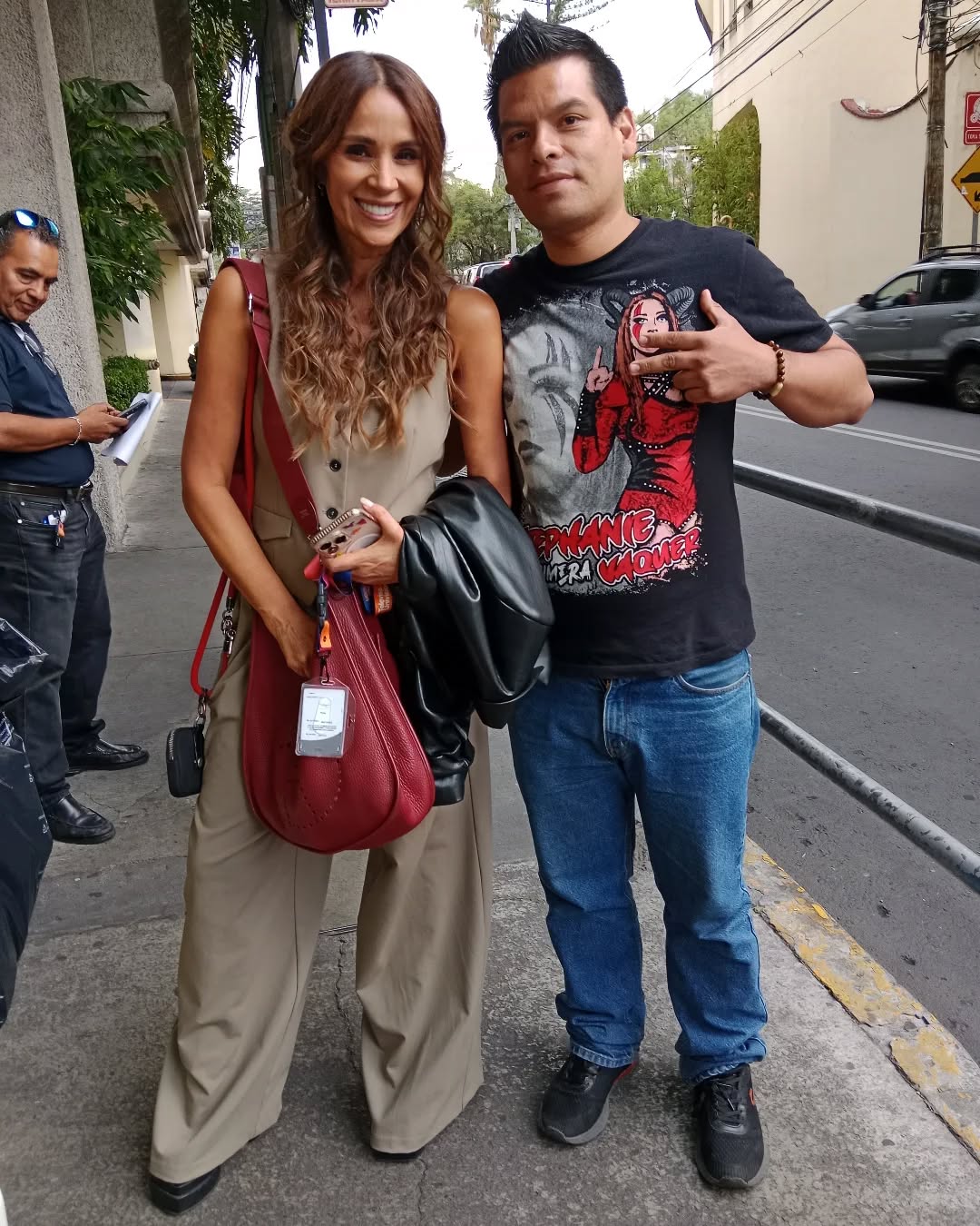 https://e.radikal.host/2025/06/11/505116207_18049915871523885_1416223557292350661_n.jpg