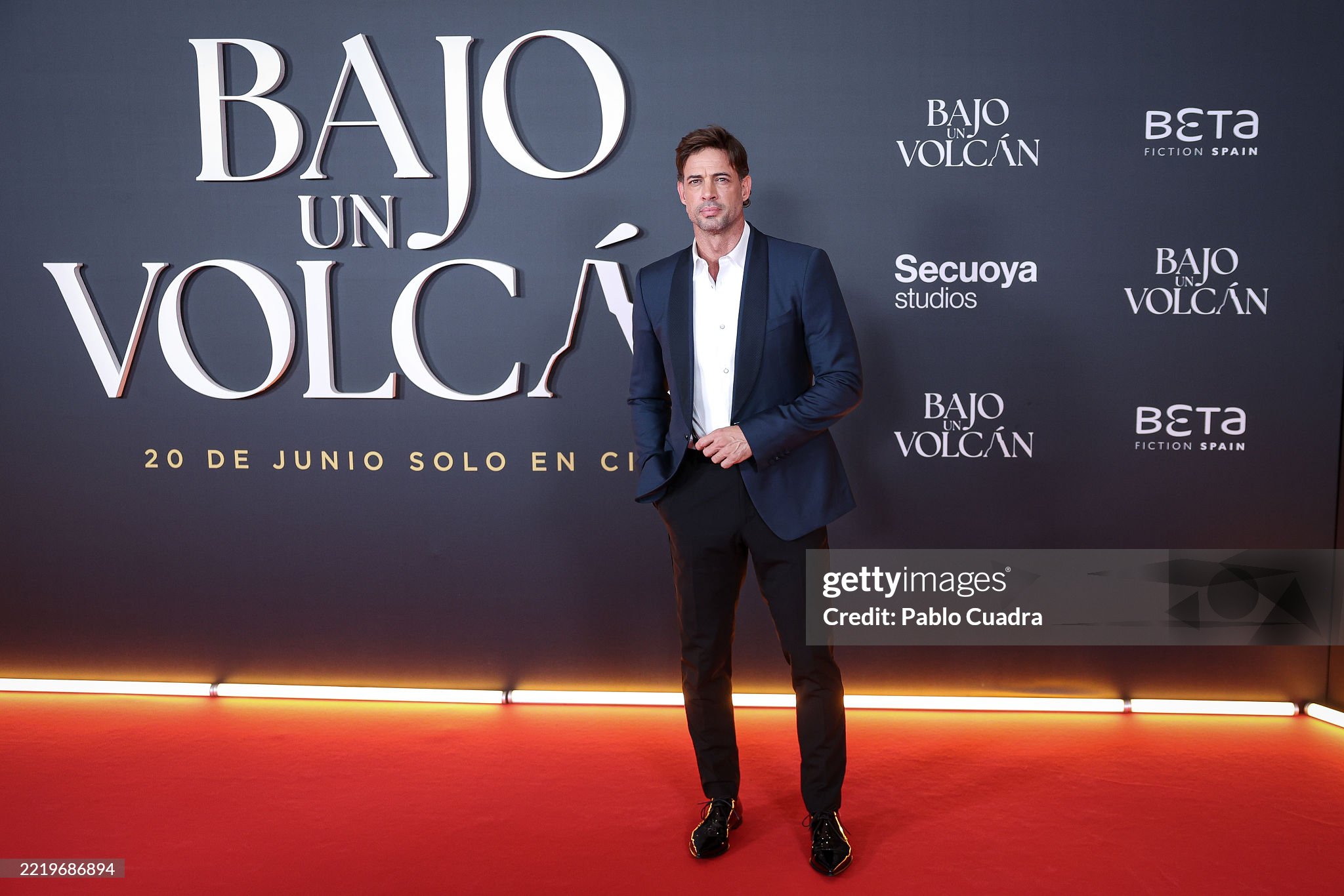 https://e.radikal.host/2025/06/15/gettyimages-2219686894-2048x2048.jpg