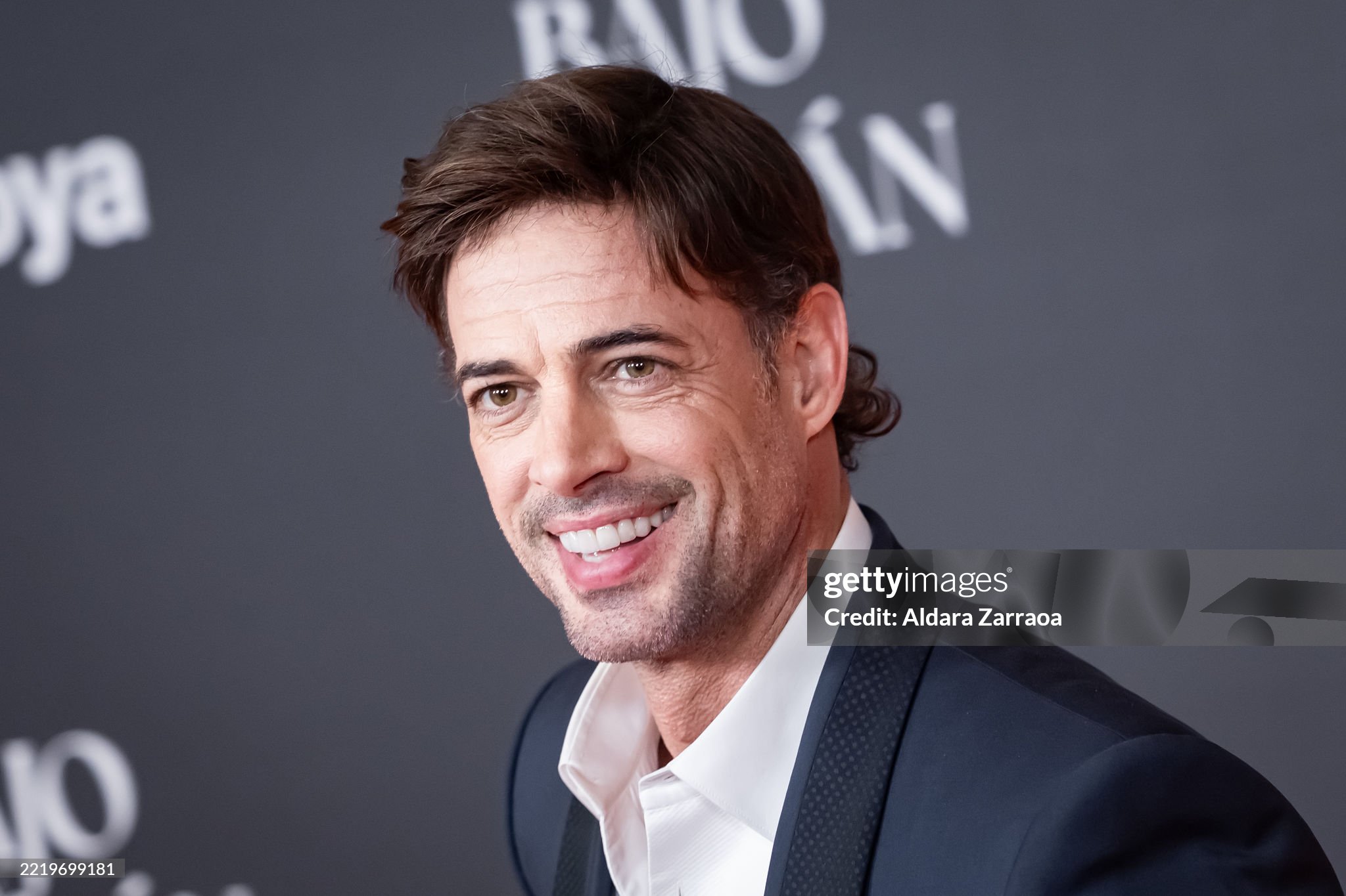 https://e.radikal.host/2025/06/15/gettyimages-2219699181-2048x2048.jpg