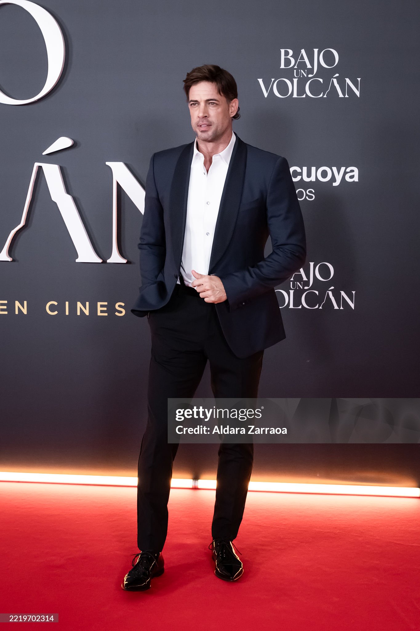 https://e.radikal.host/2025/06/15/gettyimages-2219702314-2048x2048.jpg
