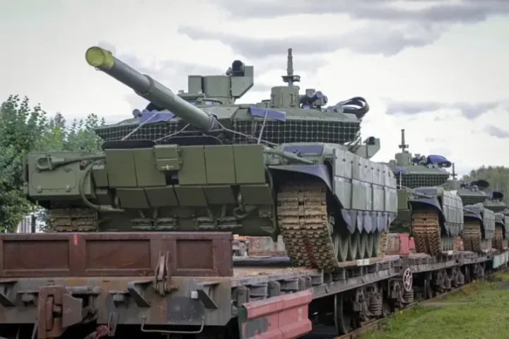 T-90M-NOVYE-725x483.webp