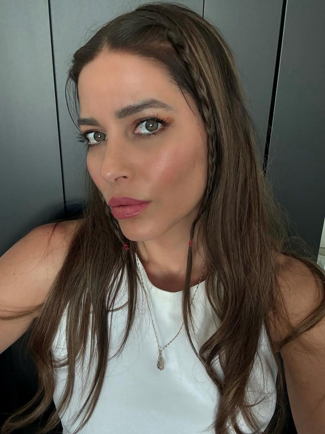 https://e.radikal.host/2025/06/28/SaveVid.Net_503832363_18505020361003147_132924441845465131_n3bf4526a05417871.jpg