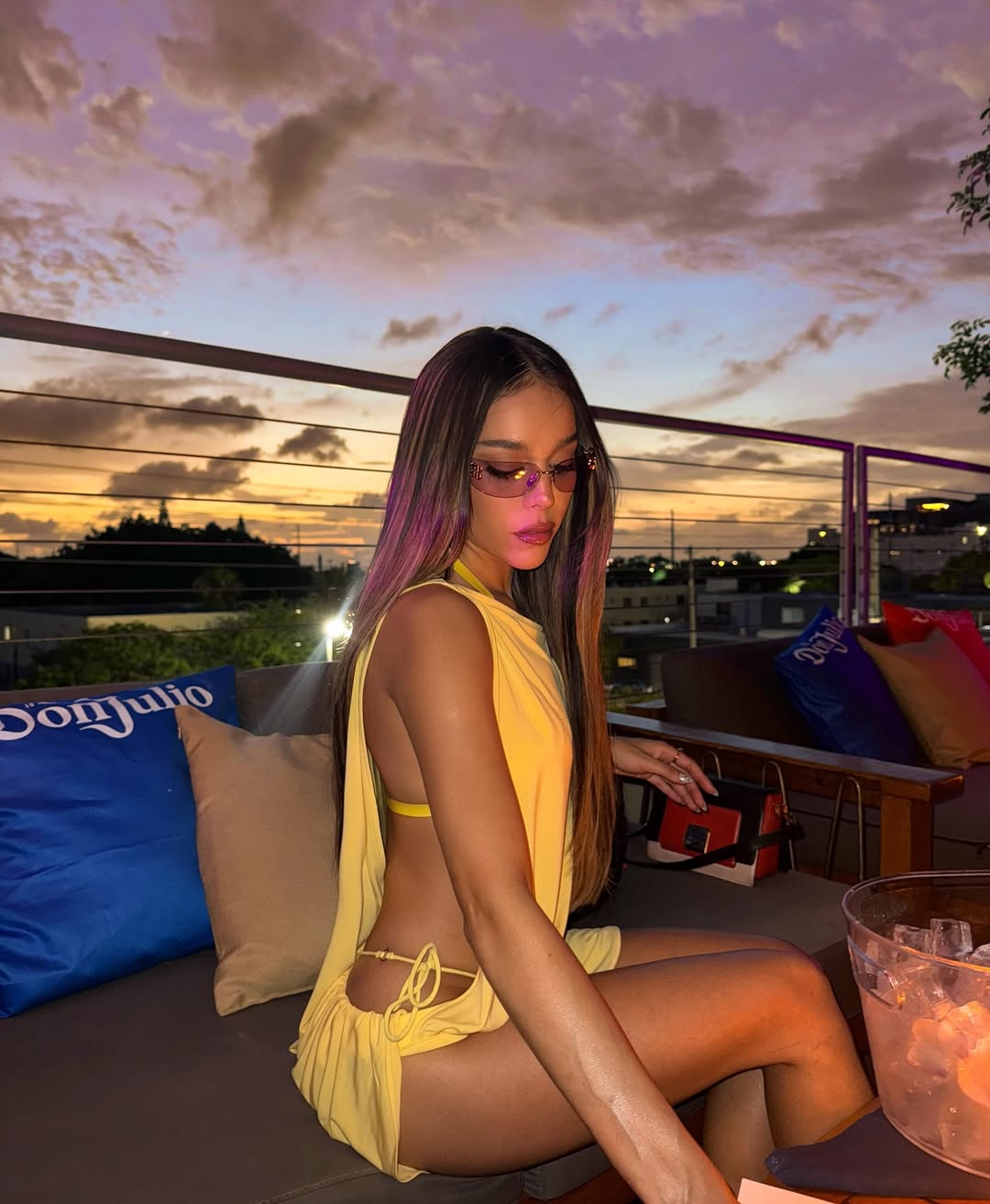 https://e.radikal.host/2025/06/28/SnapInsta.to_509622907_18545826379032727_3860873167580176595_n.jpg