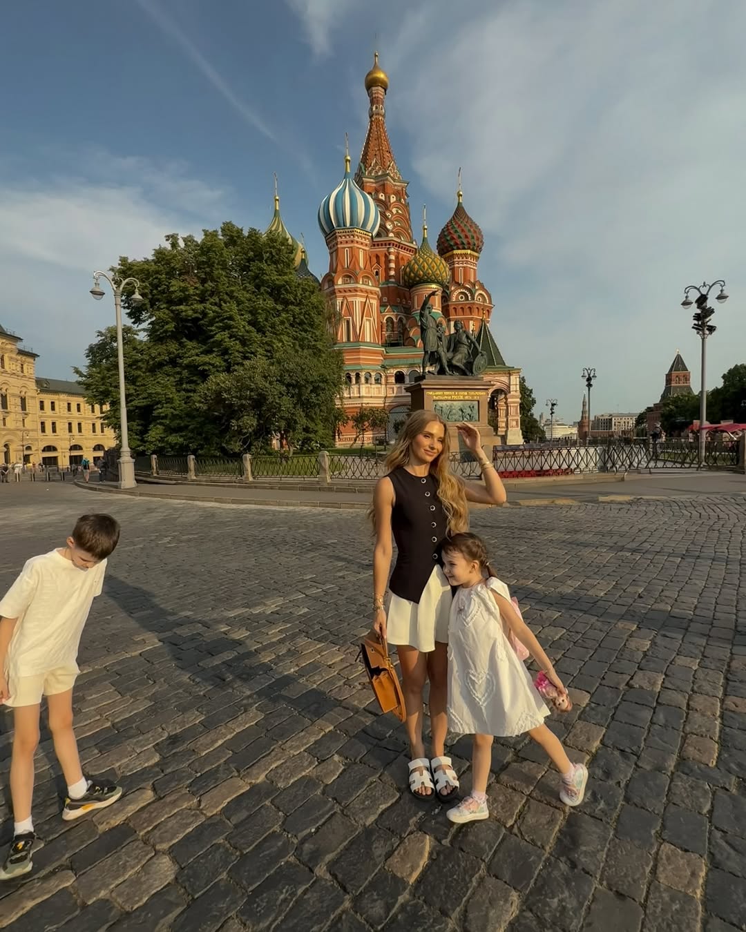 https://e.radikal.host/2025/06/29/SnapInsta.to_504568312_18515722837053768_7687466619353206133_n48d76c2198f51d91.jpg