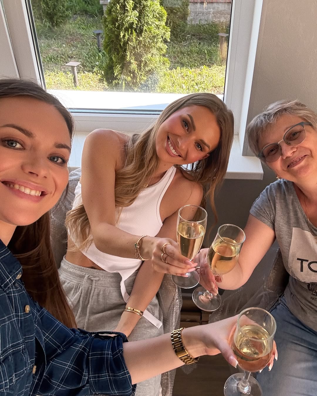 https://e.radikal.host/2025/06/29/SnapInsta.to_504707661_18515723056053768_4975939591033462929_nbe43483a67c408b1.jpg