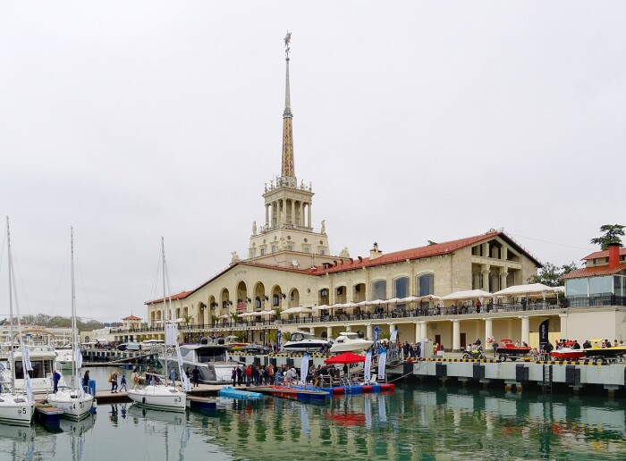 Sochi_Marine_passenger_terminal_P5010102_2175.jpg