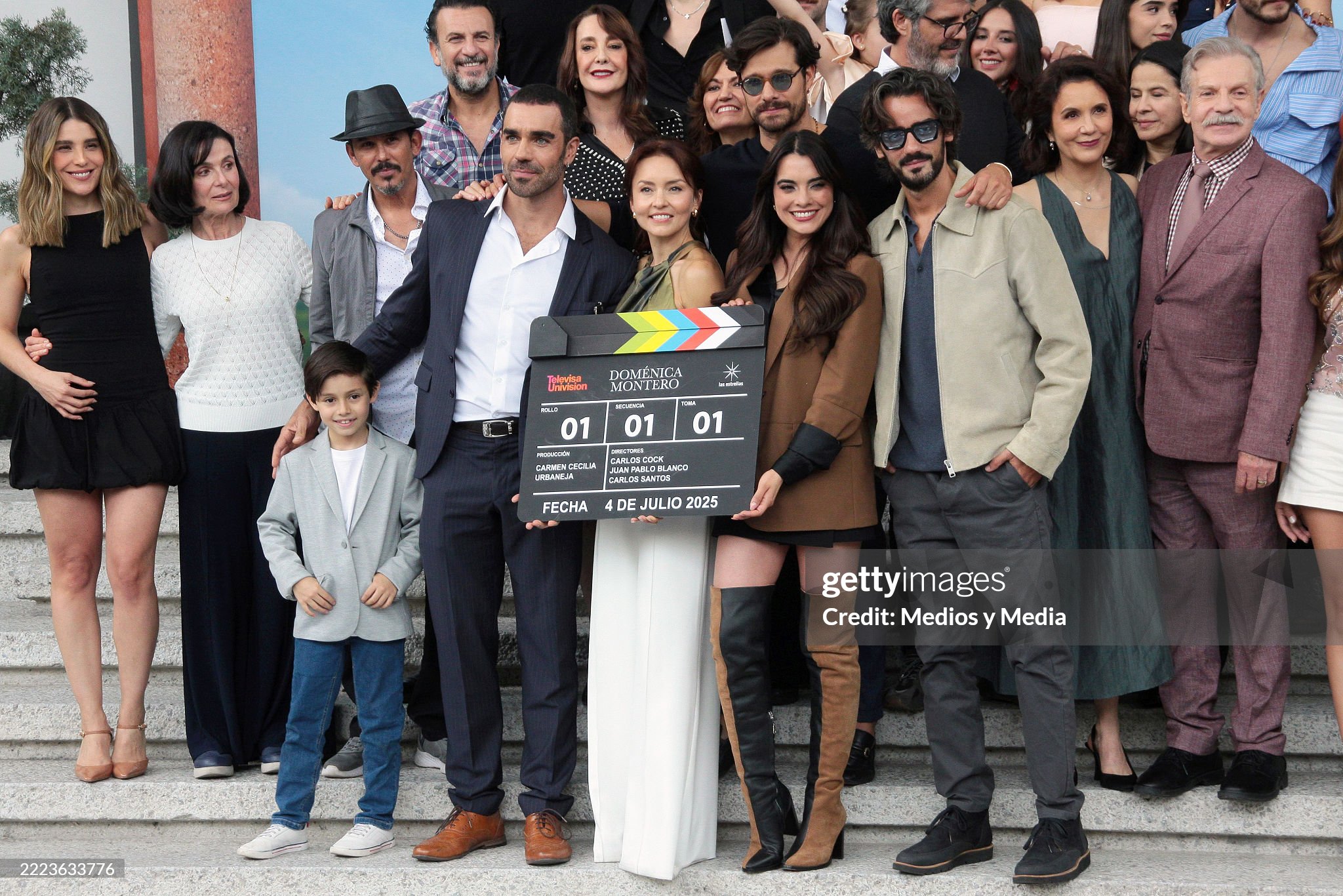 https://e.radikal.host/2025/07/08/gettyimages-2223633776-2048x2048.jpg