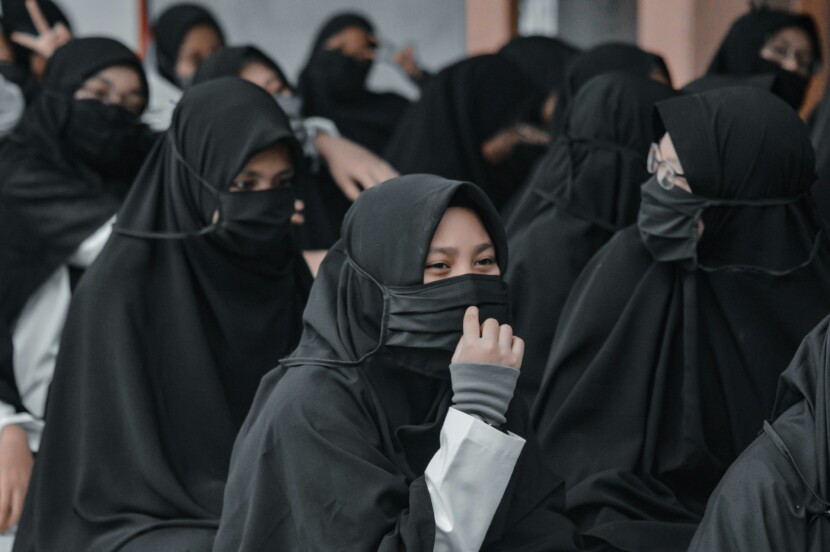 Persiapan-Masuk-Pesantren-Mental-Fisik-dan-Perlengkapan-yang-Harus-Disiapkan-Orang-Tua-2.jpg