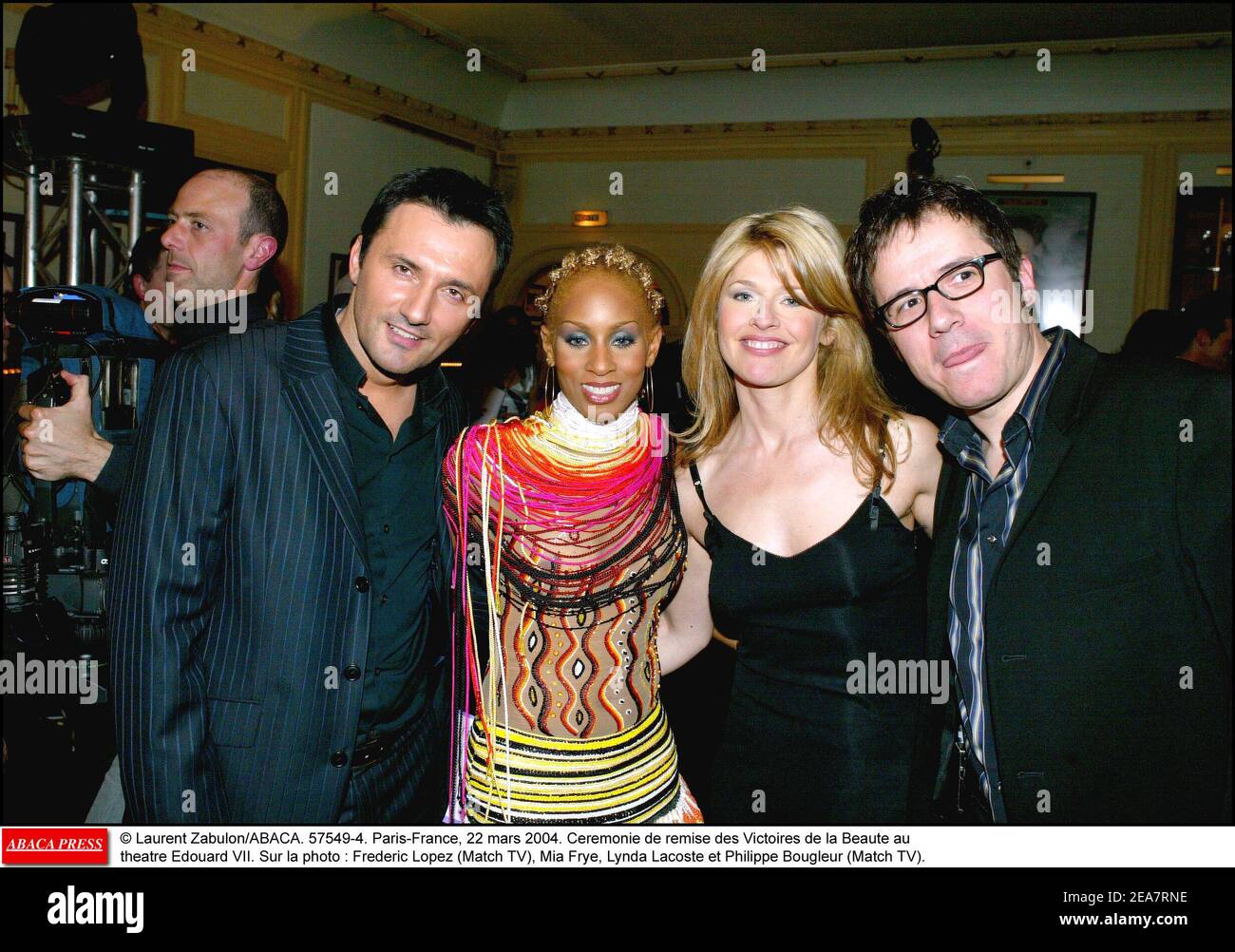 https://e.radikal.host/2025/07/17/laurent-zabulonabaca-57549-4-paris-france-22-mars-2004-ceremonie-de-remise-des-victoires-de-la-beaute-au-theatre-edouard-vii-sur-la-photo-frederic-lopez-match-tv-mia-frye-lynda-lacoste-et-philippe-gou.jpg