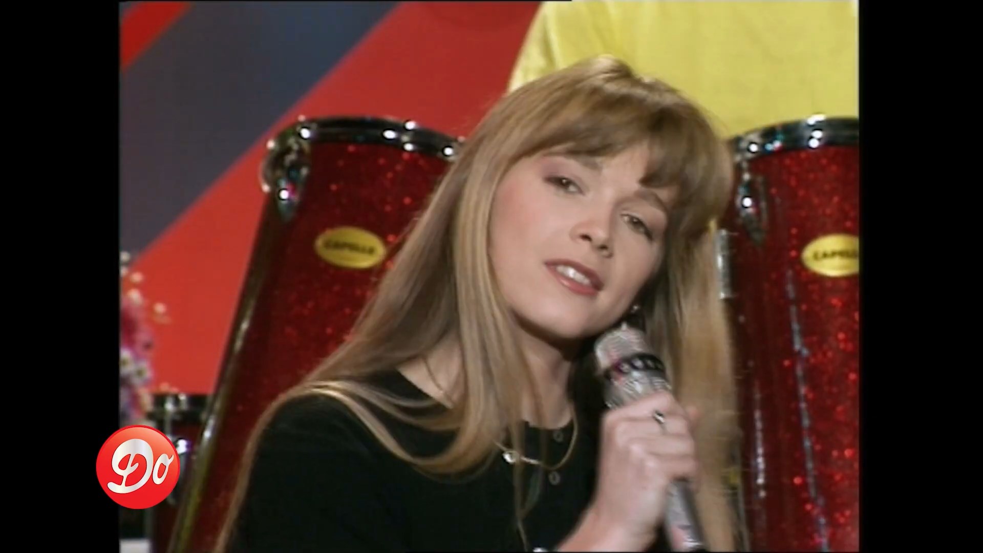 https://e.radikal.host/2025/07/18/HELENE---Dans-ses-grands-yeux-verts---CLUB-DOROTHEE-_-REPLAY.mp4_snapshot_00.36.694.jpg