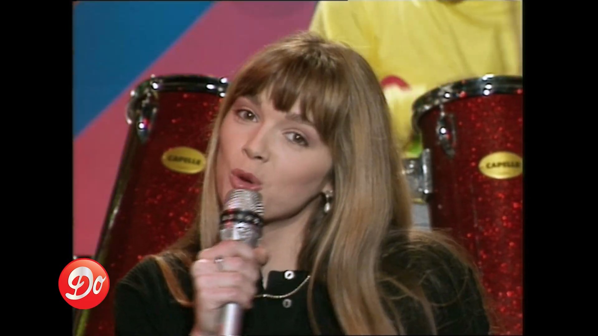 https://e.radikal.host/2025/07/18/HELENE---Dans-ses-grands-yeux-verts---CLUB-DOROTHEE-_-REPLAY.mp4_snapshot_00.56.774.jpg