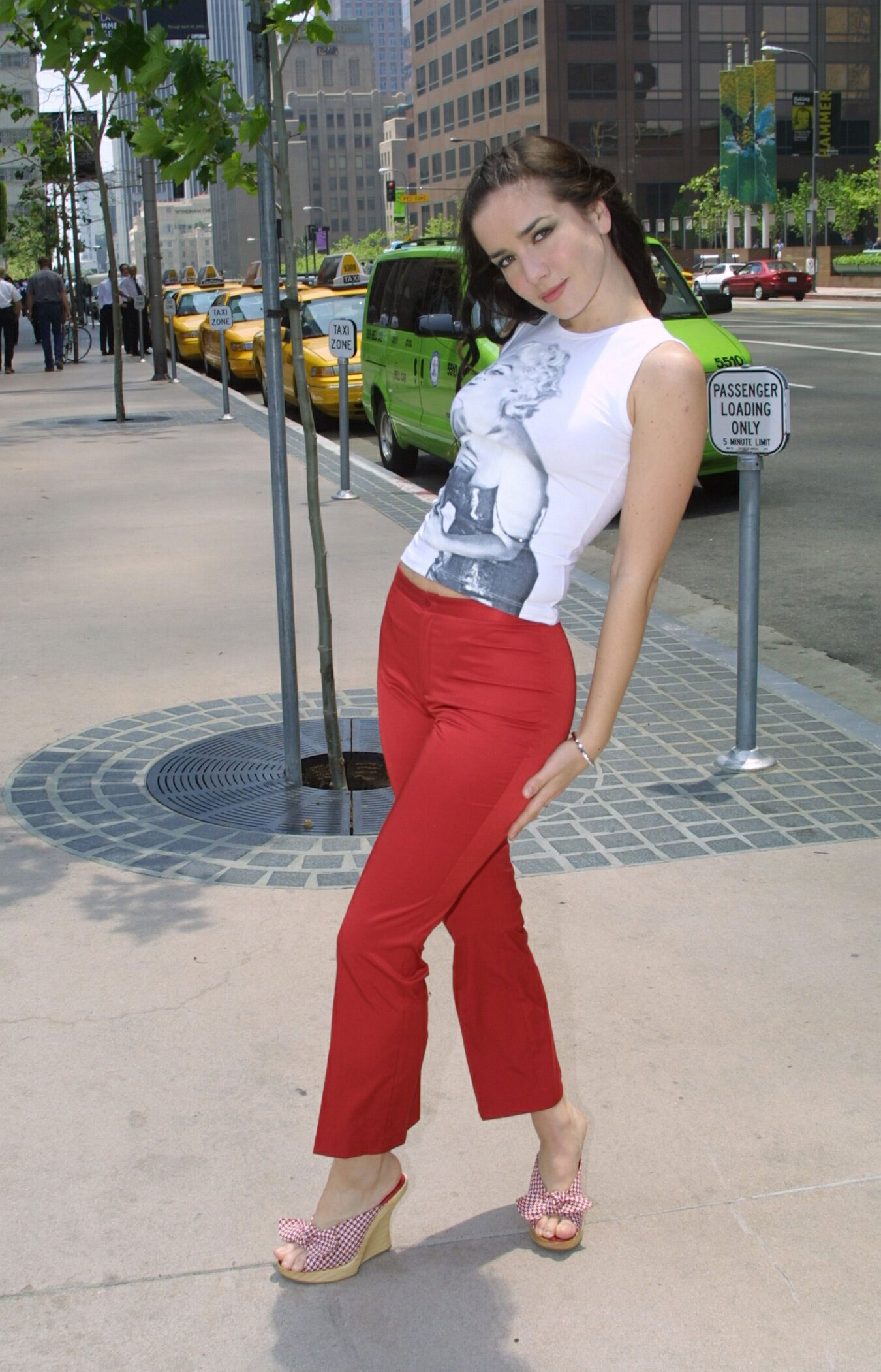 https://e.radikal.host/2025/07/20/1114dda1f6ffa6027a.jpg