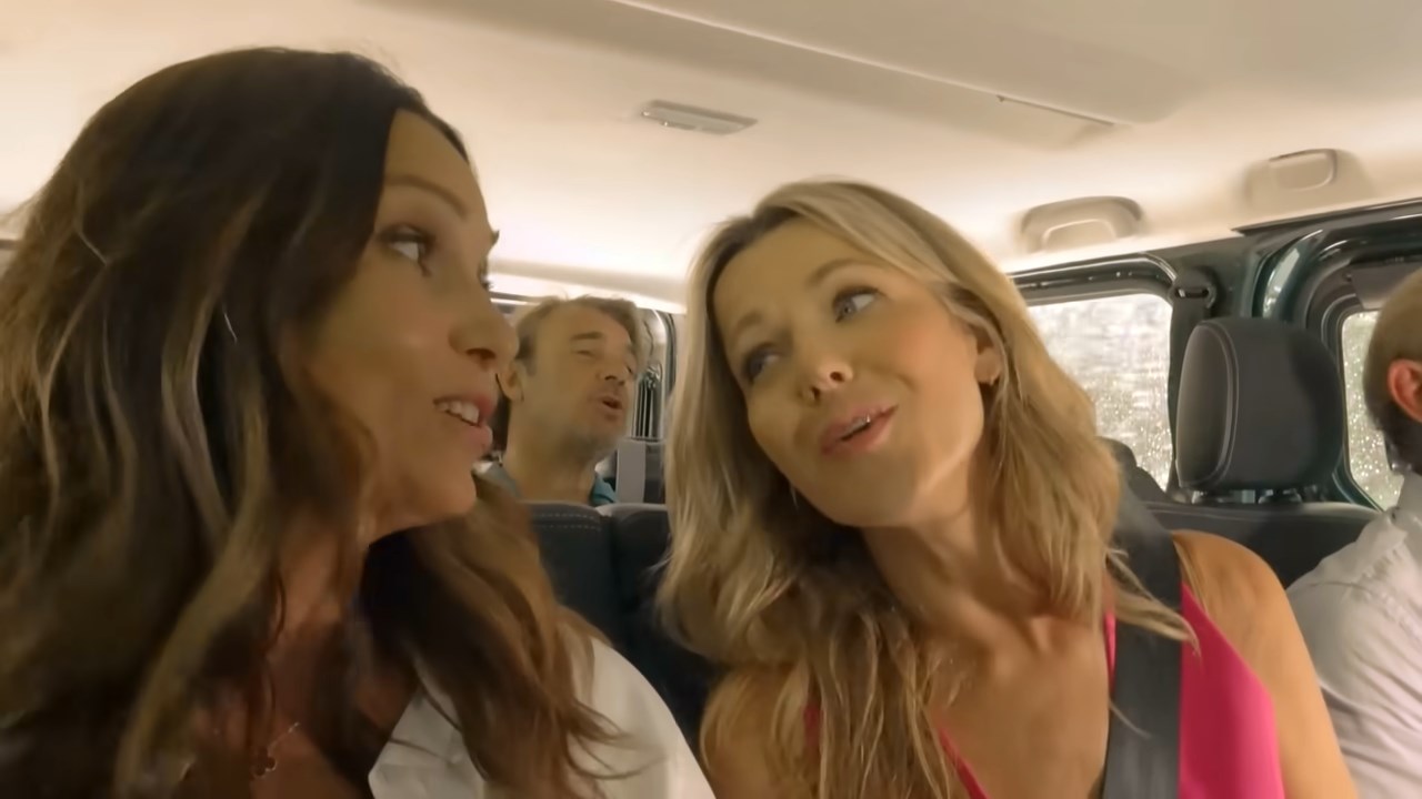 https://e.radikal.host/2025/07/22/HIlIne---Pour-lamour-dun-garZon-Clip.mp4_snapshot_00.18.529.jpg