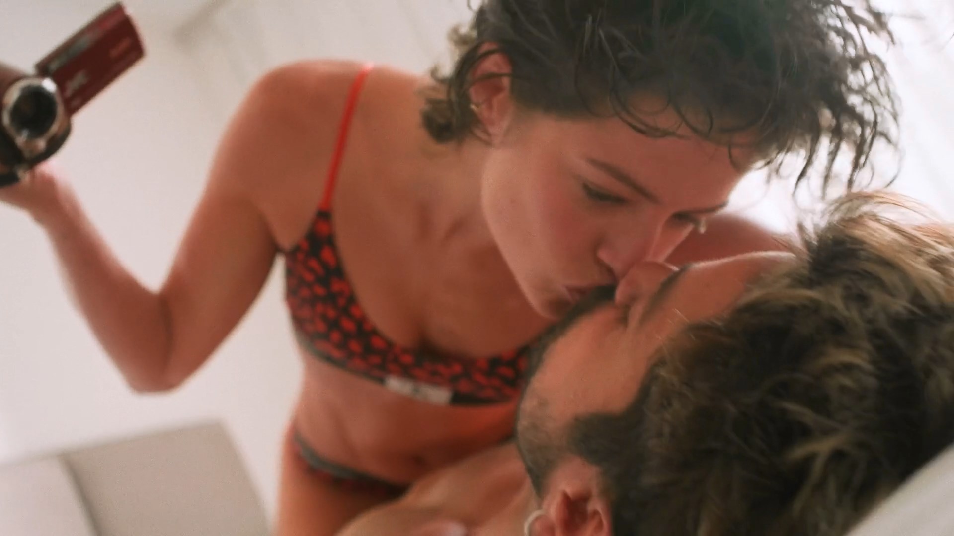 https://e.radikal.host/2025/08/01/calvin_klein_-_editors_cut-1080p.mp4_snapshot_00.45.246.jpg