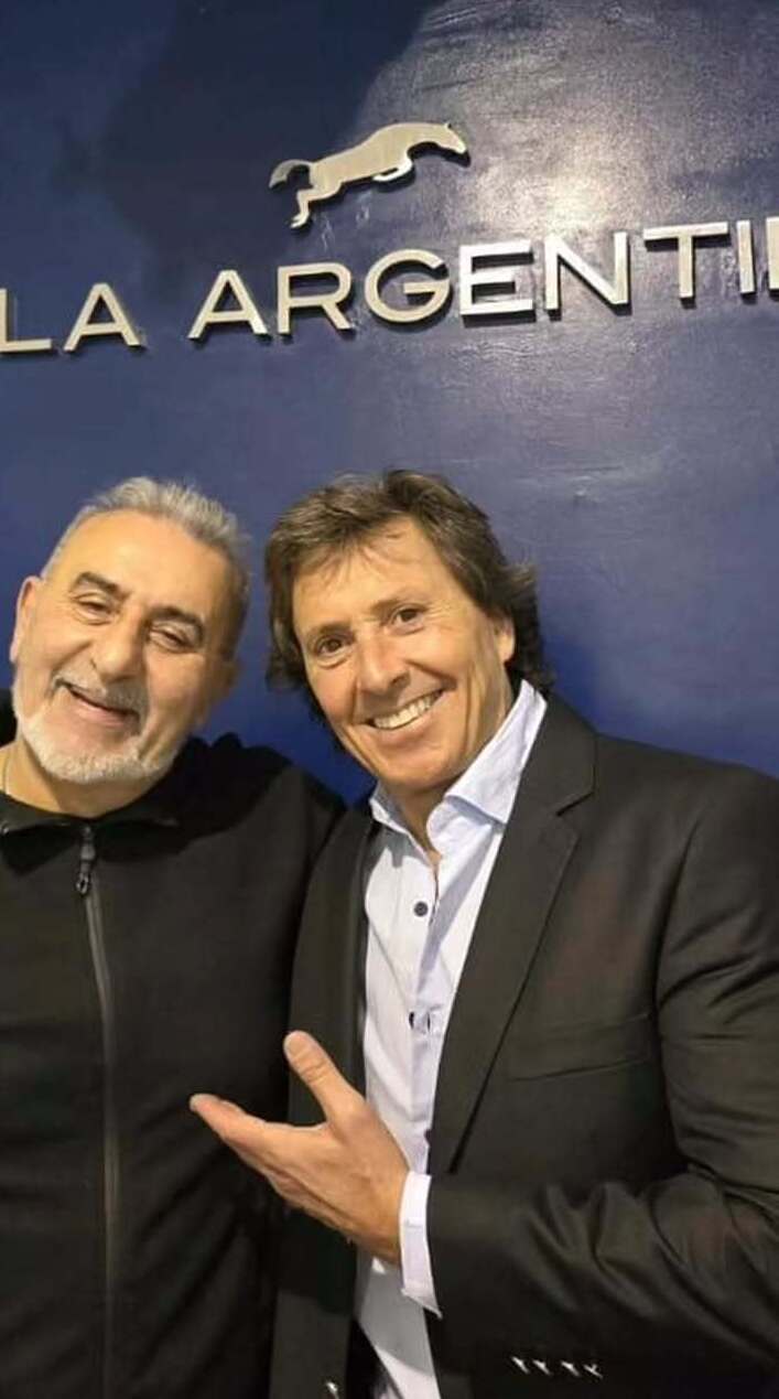 https://e.radikal.host/2025/08/07/527975944_727274246959552_7607579268638593292_n.-3.jpg