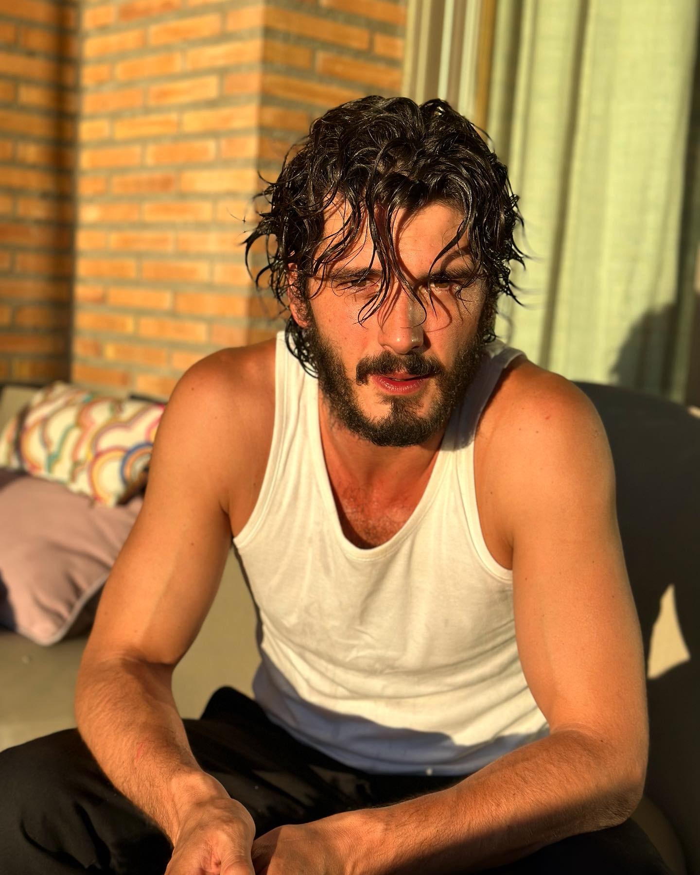 https://e.radikal.host/2025/08/07/yongonluna_359523300_18304613764102001_6165823558461616852_n.jpg