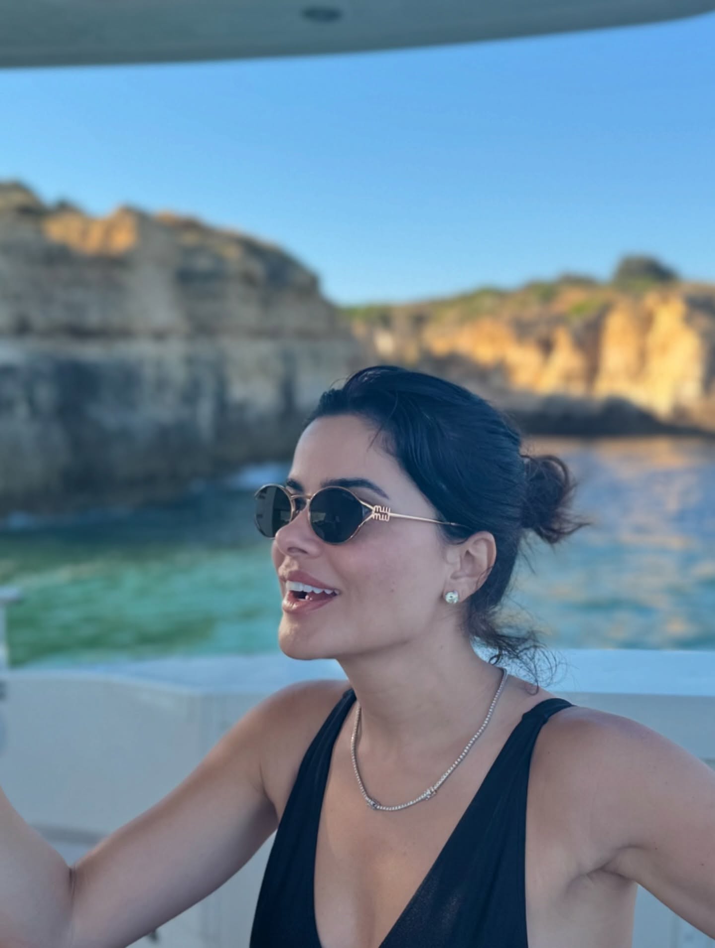 https://e.radikal.host/2025/08/08/VANESSA-DZAKOMO-18.jpg