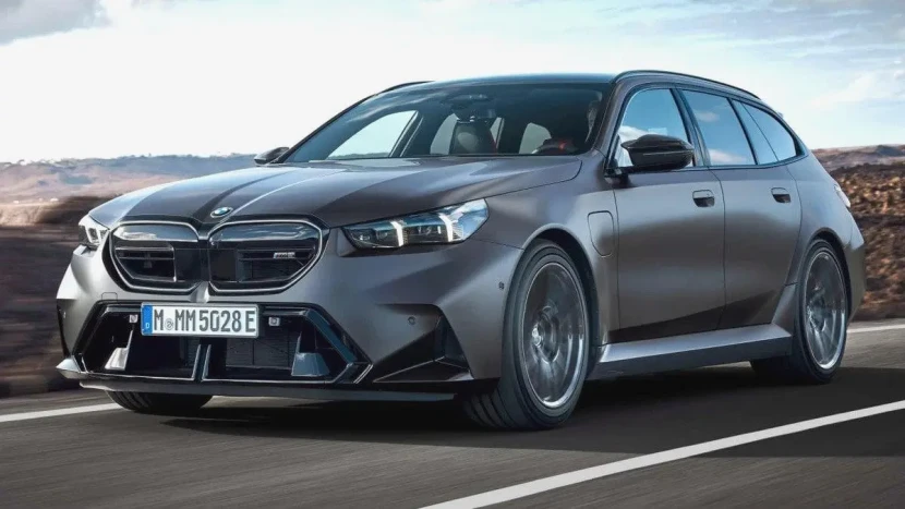 uzun-vakittir-beklenen-bmw-m5-touring-tanitildi-iste-fiyati-ve-ozellikleri-0-FdYfnuJB.webp