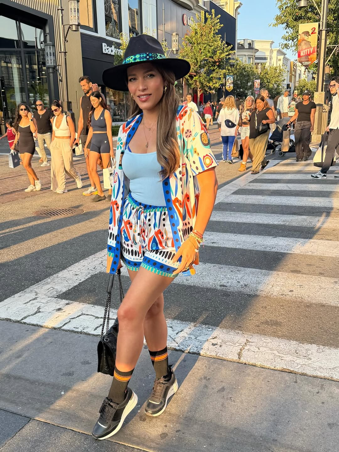 https://e.radikal.host/2025/08/14/SnapInsta.to_531868699_18517405765003147_8014619267857426779_n.jpg