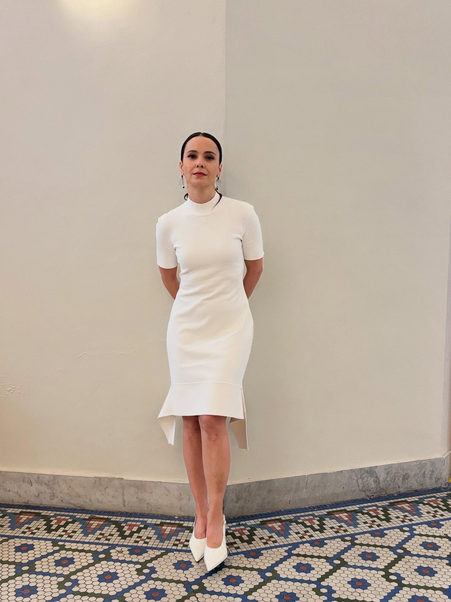 https://e.radikal.host/2025/08/15/DEBORA-FALABELLA-1.jpg