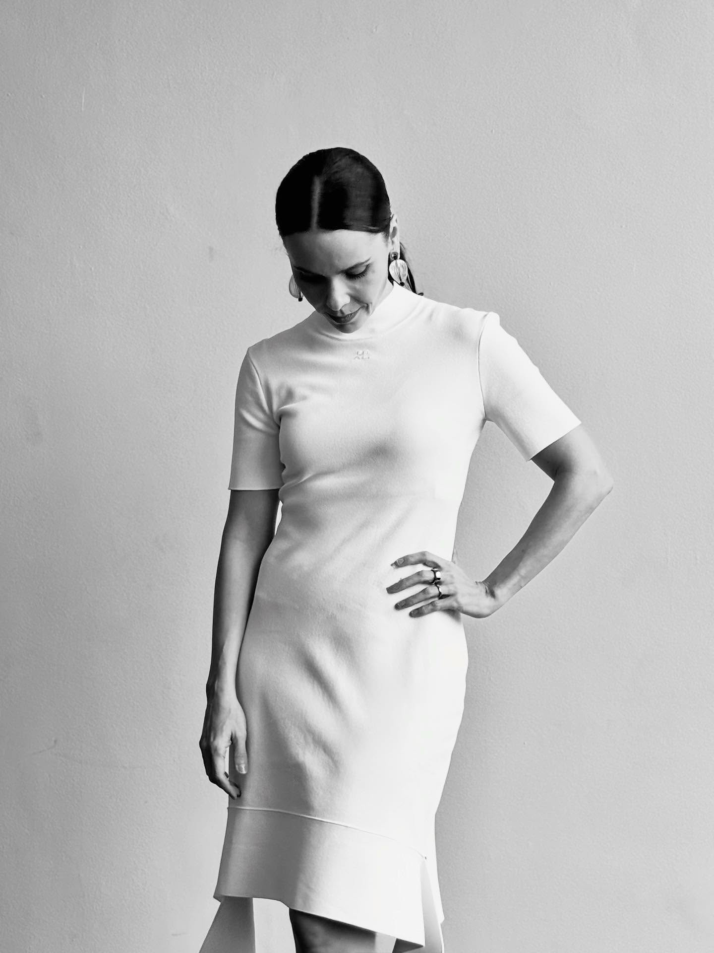 https://e.radikal.host/2025/08/15/DEBORA-FALABELLA-2.jpg