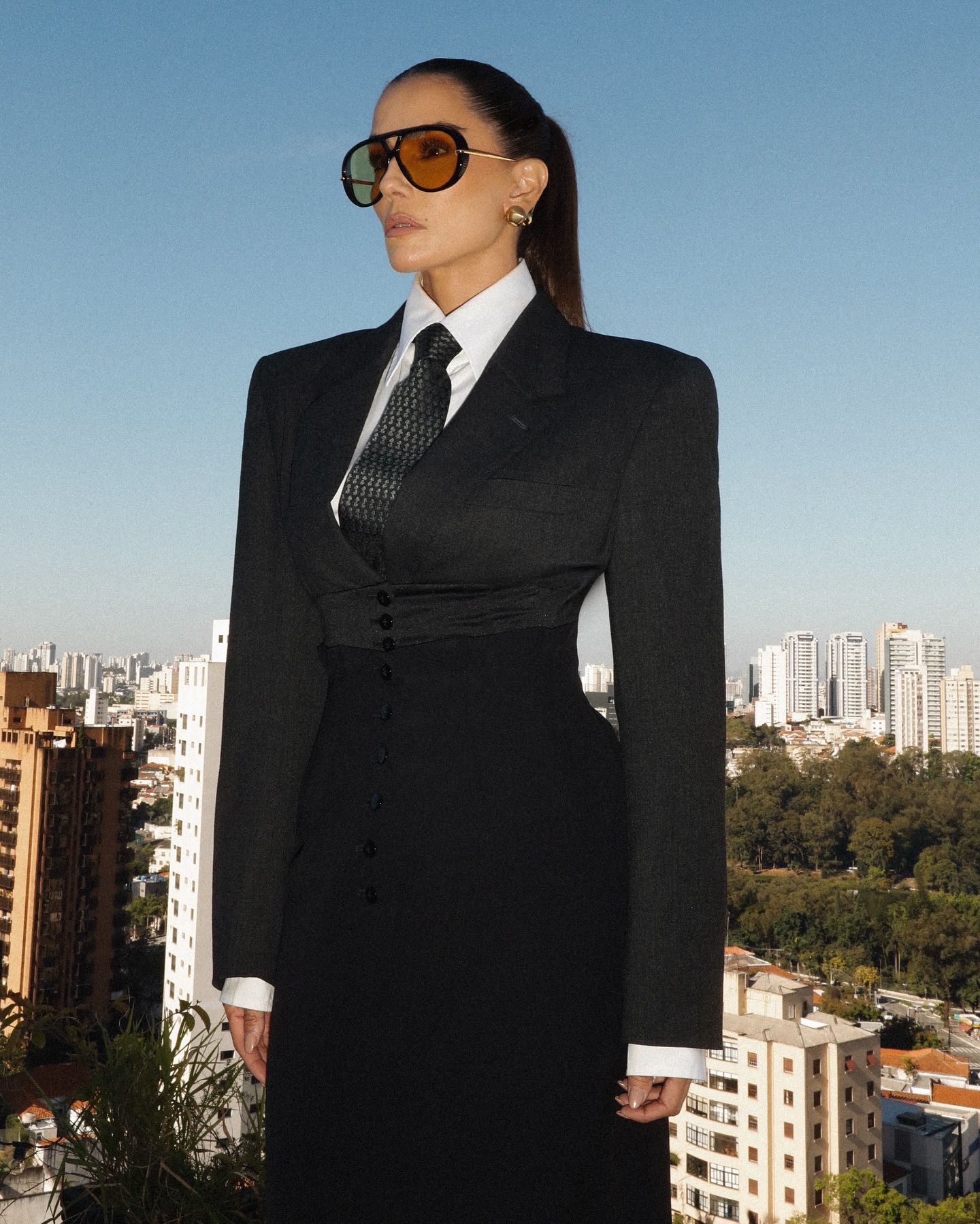 https://e.radikal.host/2025/08/16/DEBORA-SEKKO-11.jpg