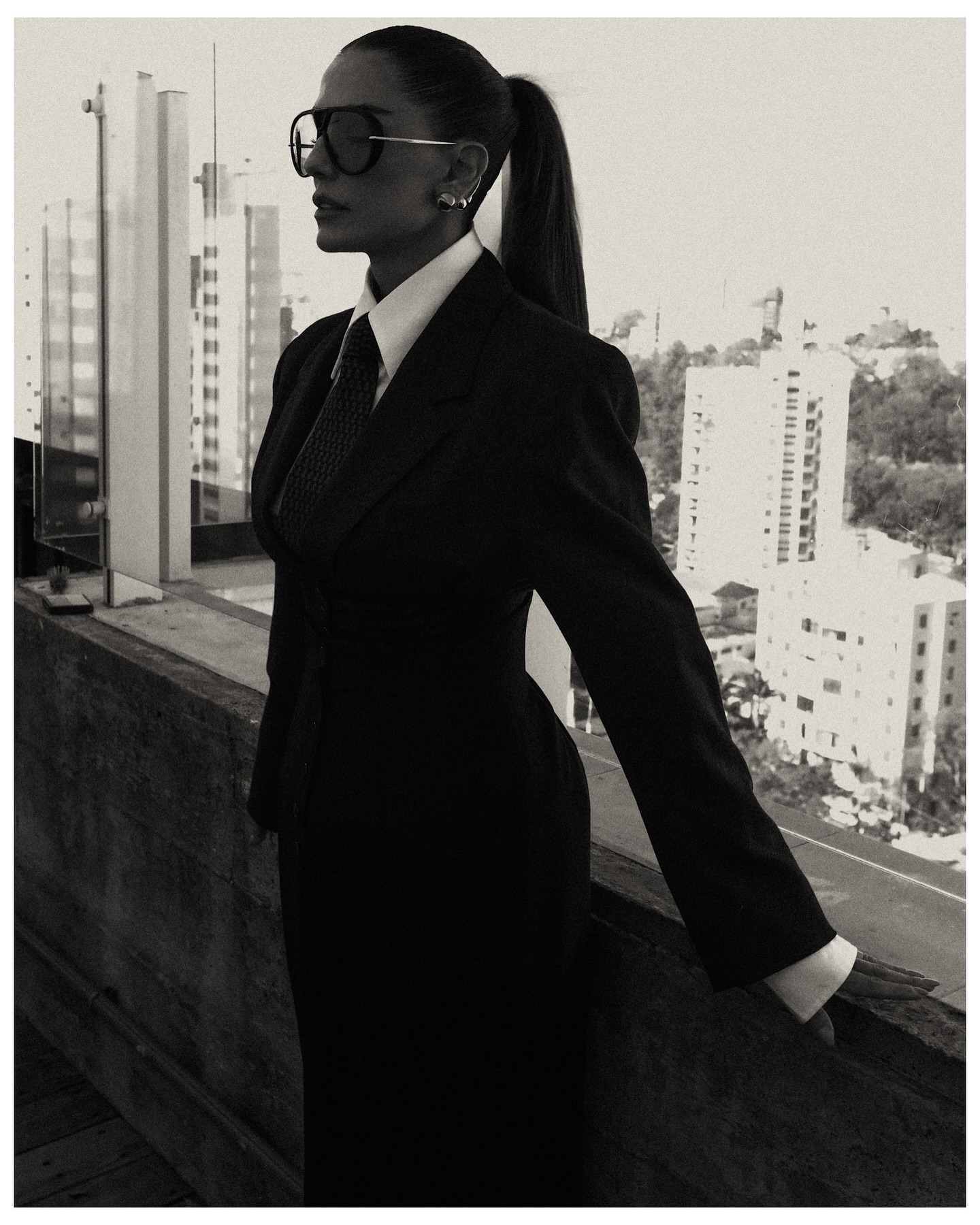 https://e.radikal.host/2025/08/16/DEBORA-SEKKO-8.jpg
