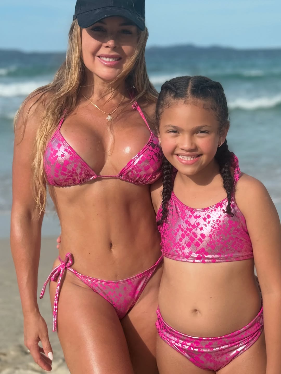 https://e.radikal.host/2025/08/19/SnapInsta.to_534312126_18525812191050326_2421555395064252654_n.jpg