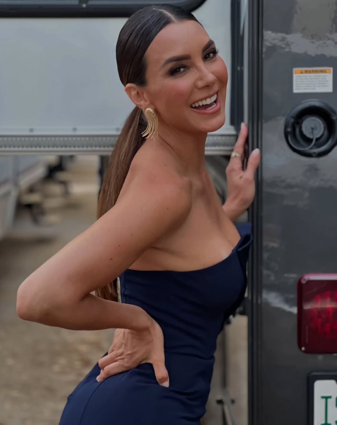 https://e.radikal.host/2025/08/19/SnapInsta.to_534979795_1837542943493476_1849867943319743957_n.jpg