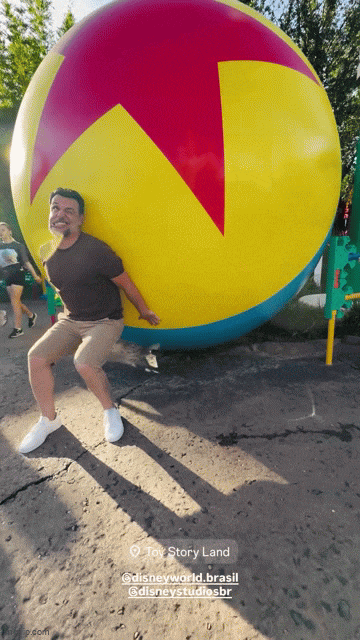 https://e.radikal.host/2025/08/20/2.gif