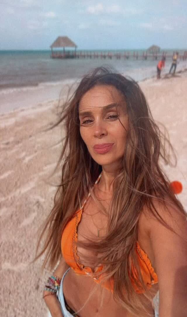 https://e.radikal.host/2025/08/24/469735175_1105631357378225_6734272710637448024_n.-1.jpg