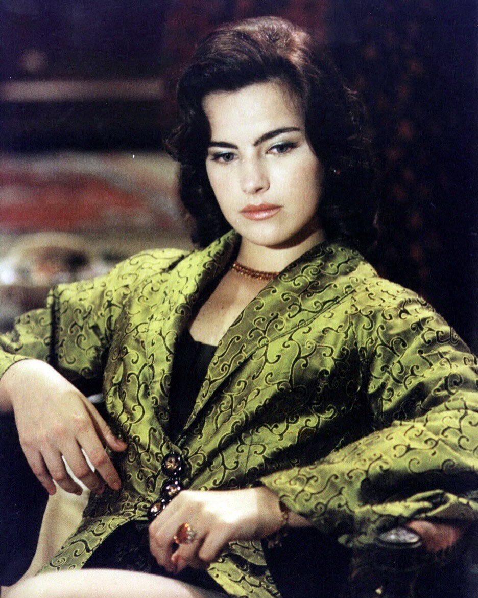 https://e.radikal.host/2025/08/24/ANA-PAULA-AROZIU-2.jpg
