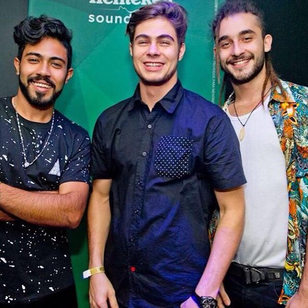 https://e.radikal.host/2025/08/24/COu_3qAWsAAqZdE.jpg