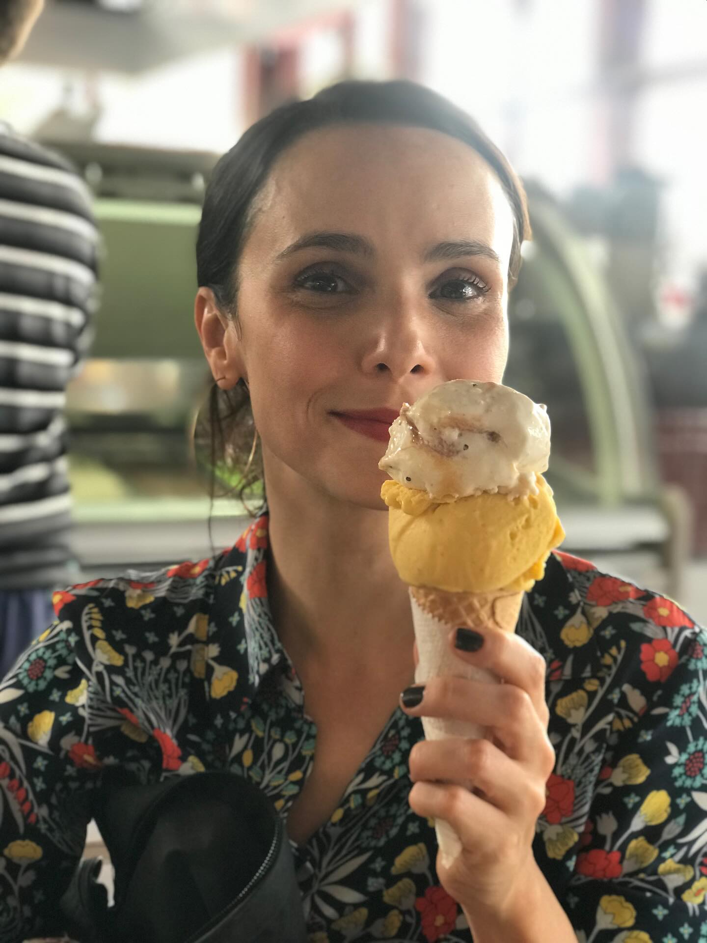https://e.radikal.host/2025/08/25/DEBORA-FALABELLA-8.jpg